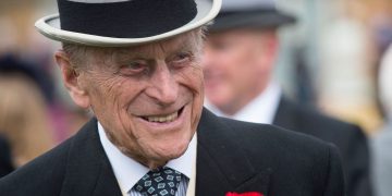 (FILES) In this file photo taken on May 16, 2017 Britain's Prince Philip, Duke of Edinburgh greets guests at a garden party at Buckingham Palace in London on May 16, 2017. - Queen Elizabeth II's husband Britain's Prince Philip, Duke of Edinburgh has died, Buckingham Palace announced on April 9, 2021. (Photo by Victoria Jones / POOL / AFP)
