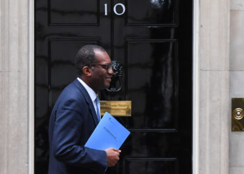 Kwasi Kwarteng, UK chancellor of exchequer, departs 11 Downing Street to present the UK's fiscal plans in Parliament, in London, UK, on Friday, Sept. 23, 2022. With expectations of tax cuts and sweeping deregulation, businesses are likely to be a big beneficiary of Kwarteng's mini-budget on Friday. Photographer: Chris J. Ratcliffe/Bloomberg